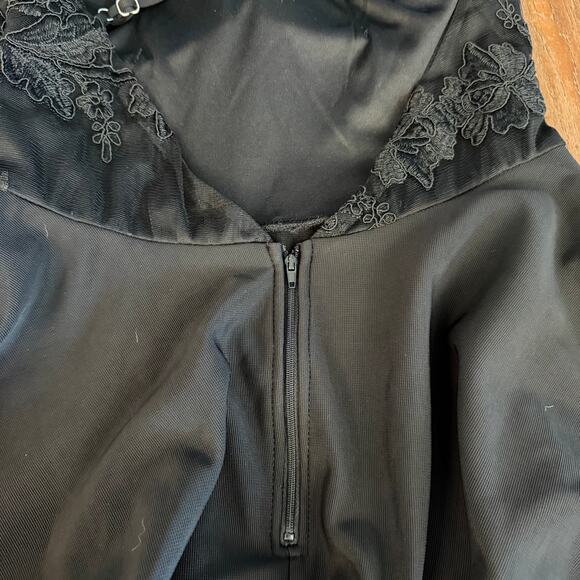 TRAC Black Lace Skater Party Dress Medium Criss Cross Back - Picture 14 of 16